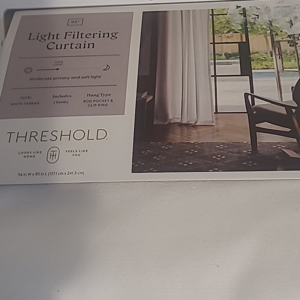 Light filtering  curtain white